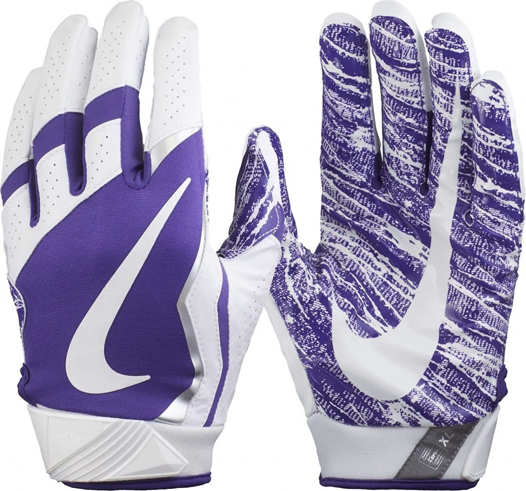 Best Football Gloves in Rain and Snow